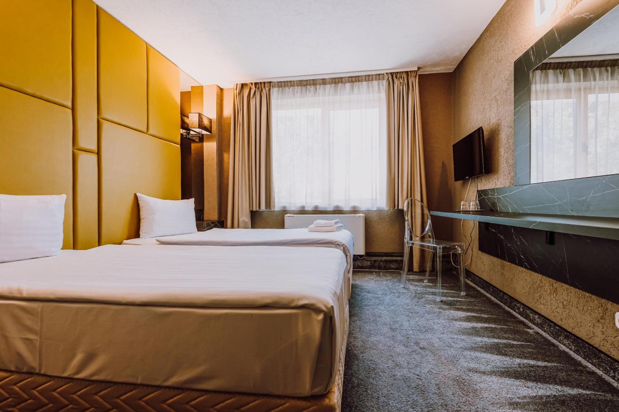 Hotel Ciao Târgu-Mureş Eksteriør billede