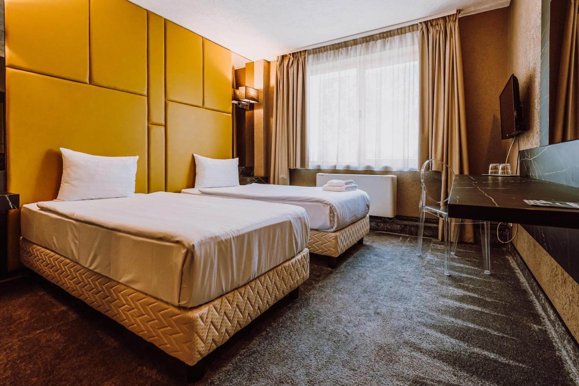 Hotel Ciao Târgu-Mureş Eksteriør billede