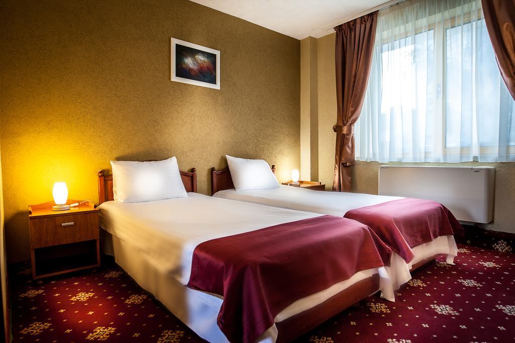 Hotel Ciao Târgu-Mureş Eksteriør billede